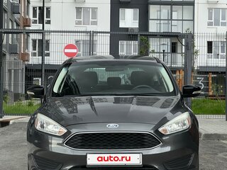 2016 Ford Focus III Рестайлинг, серый, 970000 рублей, вид 2