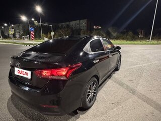 2017 Hyundai Solaris II, чёрный, 1190000 рублей, вид 5