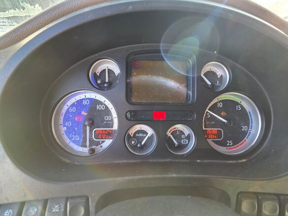 2012 DAF XF 105, оранжевый, 1990000 рублей - вид 18
