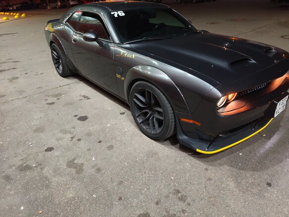 2019 Dodge Challenger SRT Hellcat Redeye III Рестайлинг 2, коричневый, 14500000 рублей - вид 4