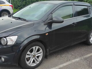 2015 Chevrolet Aveo II, чёрный, 850000 рублей, вид 1
