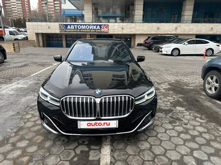 2019 BMW 7 серии Long 750Ld xDrive VI (G11/G12) Рестайлинг, коричневый, 7950000 рублей, вид 2
