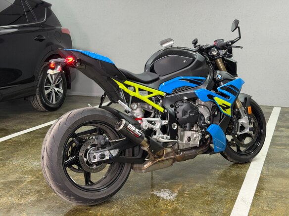 2025 BMW S 1000 R, синий, 1950000 рублей - вид 19