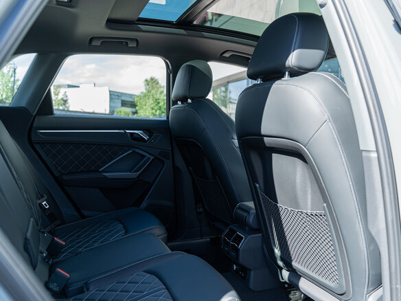 2026 Audi Q3 35 TFSI II (F3), серый, 4440000 рублей - вид 12