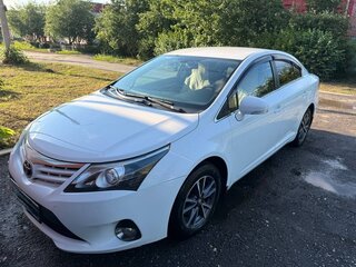 2012 Toyota Avensis III Рестайлинг, белый, 1300000 рублей, вид 3