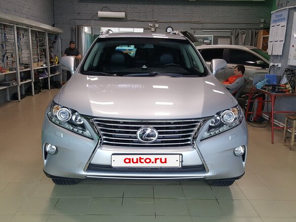 2013 Lexus RX 270 III Рестайлинг, серебристый, 2649000 рублей - вид 16