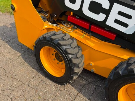 2021 JCB 175, жёлтый, 3999000 рублей, вид 2
