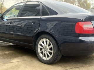 1996 Audi A4 I (B5), синий, 500000 рублей, вид 4