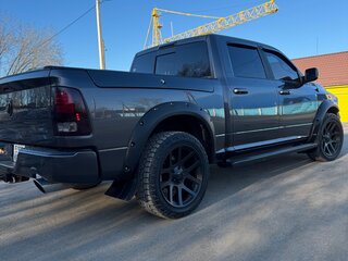 2014 Ram 1500 Crew Cab IV (DS/DJ), серый, 3790000 рублей, вид 3