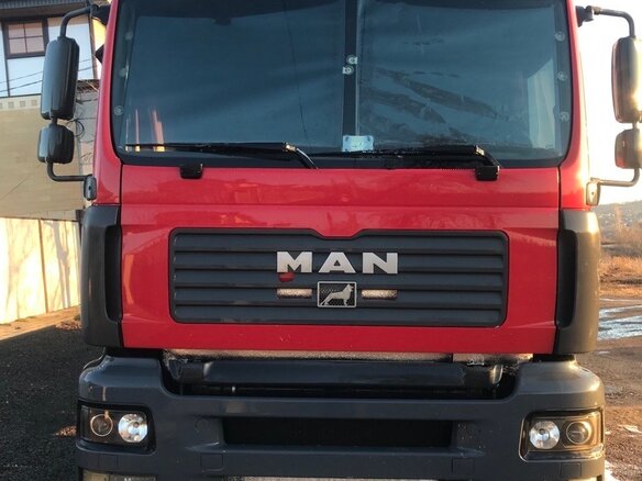 2010 MAN TGA, красный, 2650000 рублей