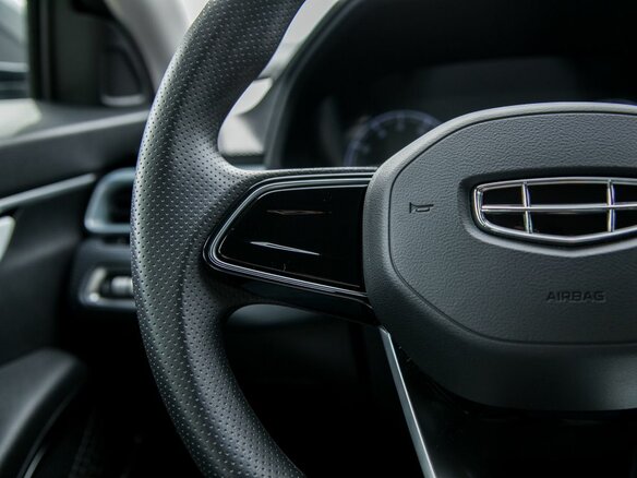 2024 Geely Emgrand II, серый, 1490000 рублей - вид 15