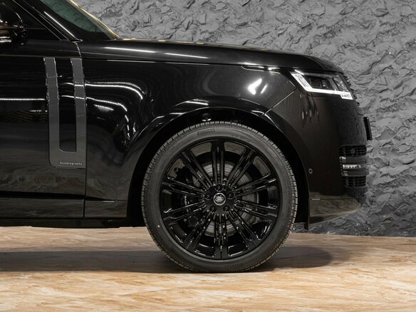 2025 Land Rover Range Rover P530 MHEV V, чёрный, 25990000 рублей - вид 5