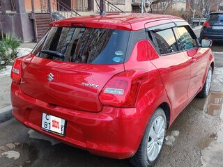 2017 Suzuki Swift V, красный, 1355000 рублей, вид 4
