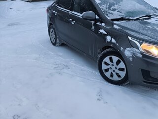 2012 Kia Rio III, серый, 700000 рублей, вид 5
