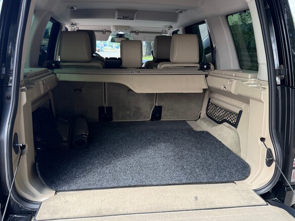 2010 Land Rover Discovery IV, чёрный - вид 30