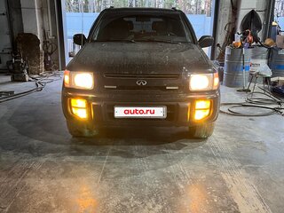 1999 Infiniti QX4 I, чёрный, 860000 рублей, вид 1