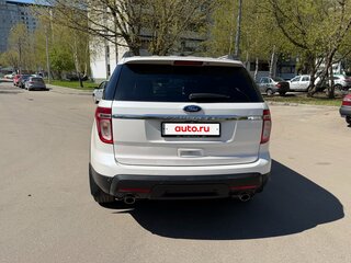 2012 Ford Explorer V, белый, 1990000 рублей, вид 5