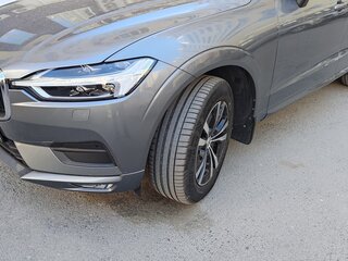 2020 Volvo XC60 II, серый, 3500000 рублей, вид 2