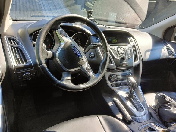 2013 Ford Focus III, белый, 700000 рублей - вид 6
