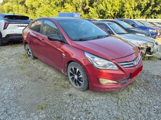 2016 Hyundai Solaris I Рестайлинг, красный, 694000 рублей, вид 2