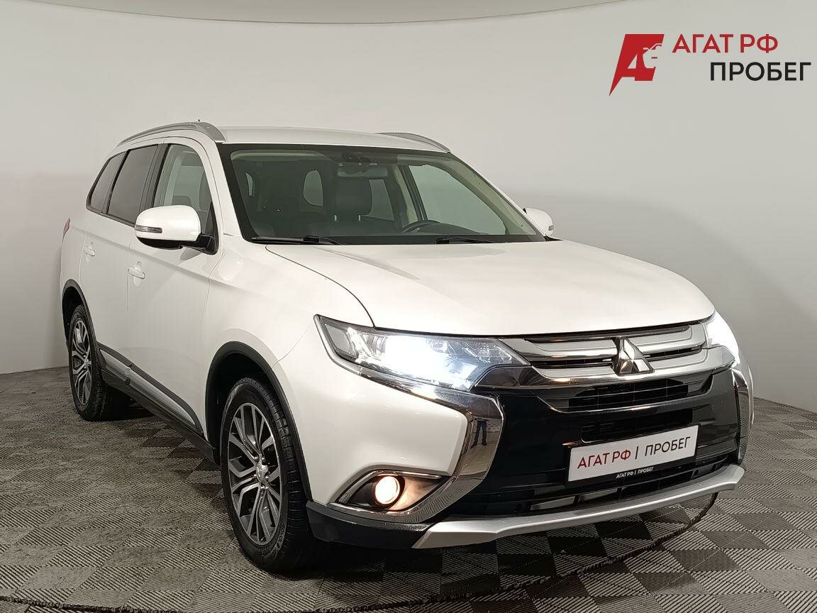 Открыть фотографии: Mitsubishi Outlander III Рестайлинг 2