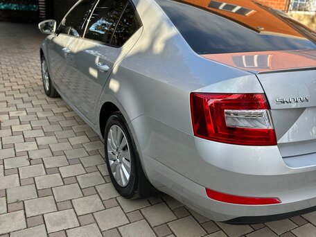 2016 Skoda Octavia III (A7), серебристый, 1500000 рублей, вид 5