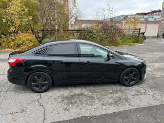 2011 Ford Focus III, чёрный, 850000 рублей, вид 3