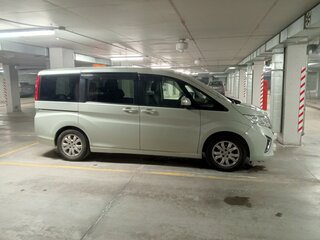 2016 Honda Stepwgn V, зелёный, 1697000 рублей, вид 5