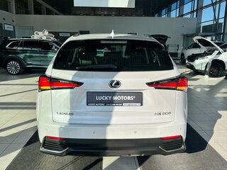 2021 Lexus NX 200 I Рестайлинг, белый, 3595000 рублей, вид 5