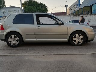 1999 Volkswagen Golf IV, серебристый, 445000 рублей, вид 4