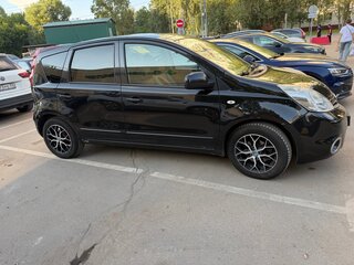 2012 Nissan Note I Рестайлинг, чёрный, 900000 рублей, вид 5