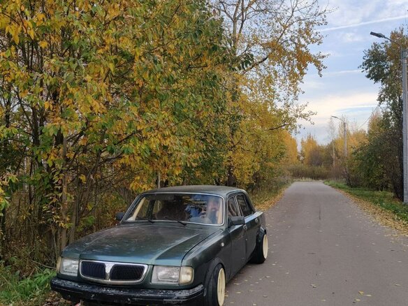 2002 ГАЗ 3110 «Волга», зелёный, 150000 рублей - вид 2