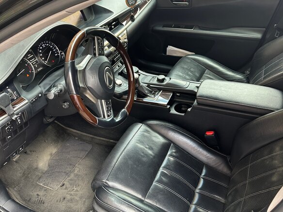 2015 Lexus ES 250 VI Рестайлинг, чёрный, 2500000 рублей - вид 5