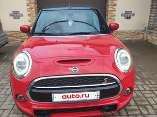 2020 Mini Cabrio Cooper S III Рестайлинг, красный, 2900000 рублей, вид 1