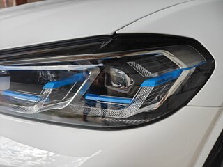 2023 BMW X3 20i xDrive III (G01) Рестайлинг, белый, 6300000 рублей, вид 3