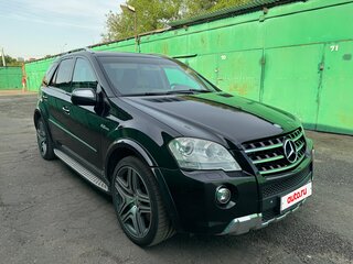 2010 Mercedes-Benz M-Класс AMG 63 AMG II (W164) Рестайлинг, чёрный, 2150000 рублей, вид 3