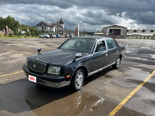 1999 Toyota Century 4-speed II (G50), чёрный, 940000 рублей, вид 2