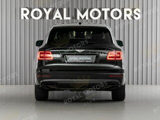 2019 Bentley Bentayga I, зелёный, 10990000 рублей, вид 4