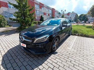 2017 Mercedes-Benz A-Класс 180 III (W176) Рестайлинг, чёрный, 1600000 рублей, вид 1