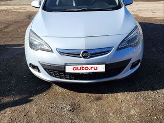 2012 Opel Astra GTC J Рестайлинг, серебристый, 700000 рублей, вид 1