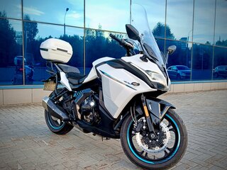 CFMoto 400GT