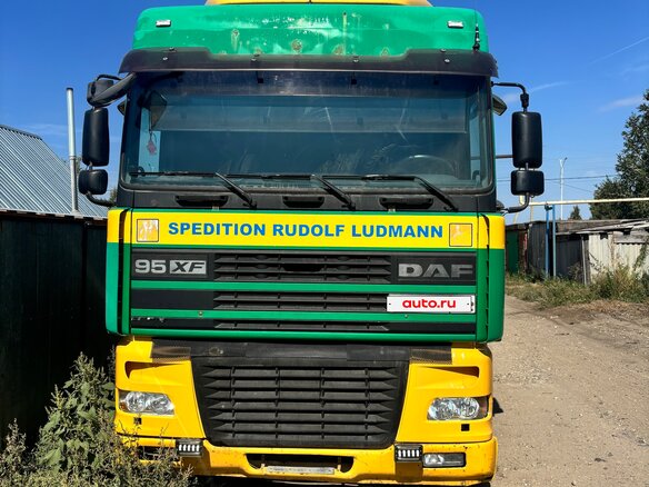 2000 DAF XF 95, зелёный, 2700000 рублей