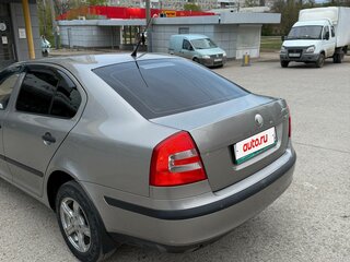 2008 Skoda Octavia II (A5), серый, 650000 рублей, вид 3