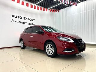 2022 Nissan Tiida II (China Market), красный, 1320666 рублей, вид 3