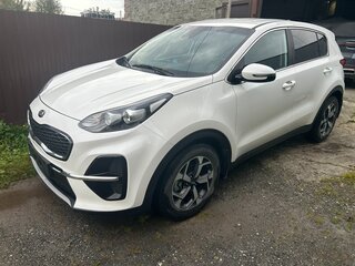 2021 Kia Sportage IV Рестайлинг, белый, 2475000 рублей, вид 3