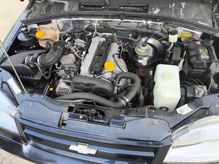 2008 Chevrolet Niva I, чёрный, 599999 рублей, вид 5