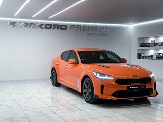 2019 Kia Stinger I, оранжевый, 3850000 рублей, вид 2