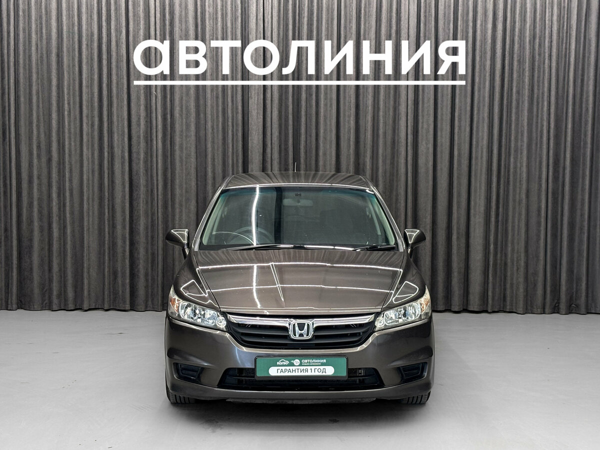 Открыть фотографии: Honda Stream II