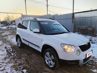 2013 Skoda Yeti I, белый, 800000 рублей, вид 2