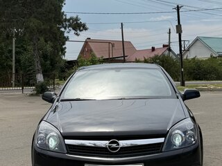 2007 Opel Astra GTC H Рестайлинг, чёрный, 490000 рублей, вид 3